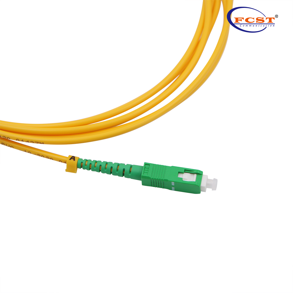 SC.APC-FC.UPC Cable de conexión de PVC monomodo de 3,0 mm y 1 m